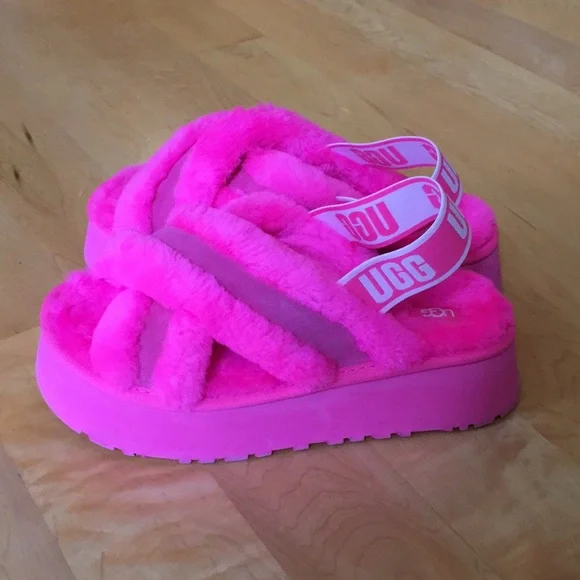 UGG | Disco Open-Toe Slip-On Platform Cross Slide - Picture 5 of 14